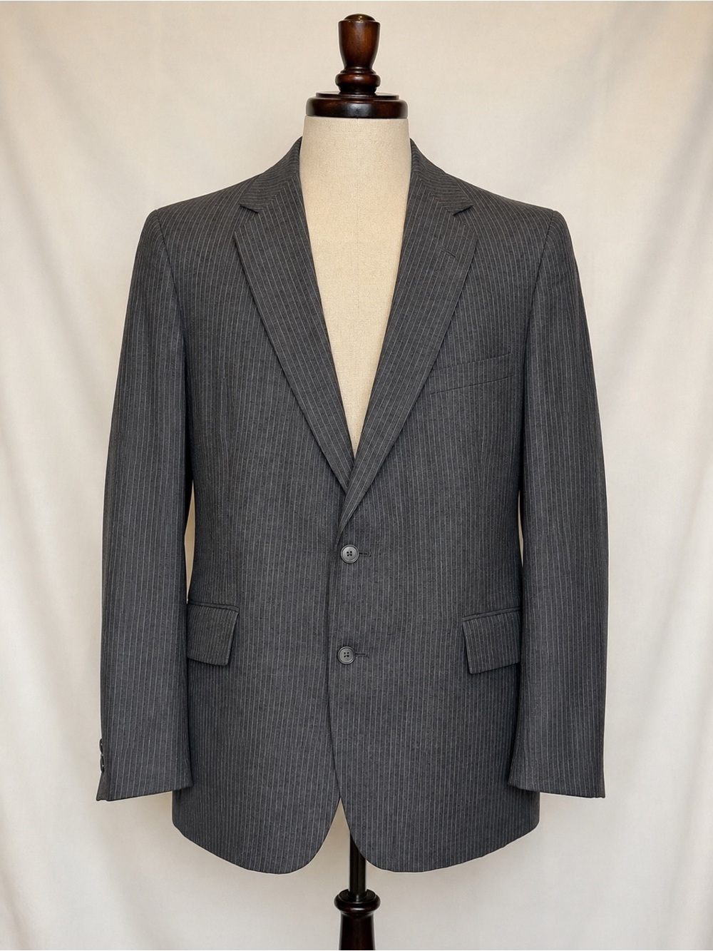 Vintage The Sovereign Men’s Pinstripe Blazer Gray USA Made Suit Jacket Sz L 42R